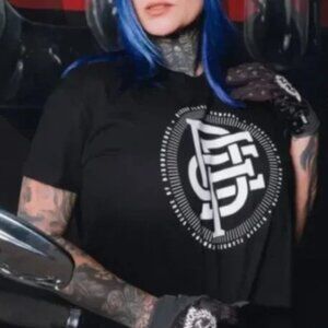 Dixxon Flannel Co. Women's Icon Crop Top in Black / White Size S NWT